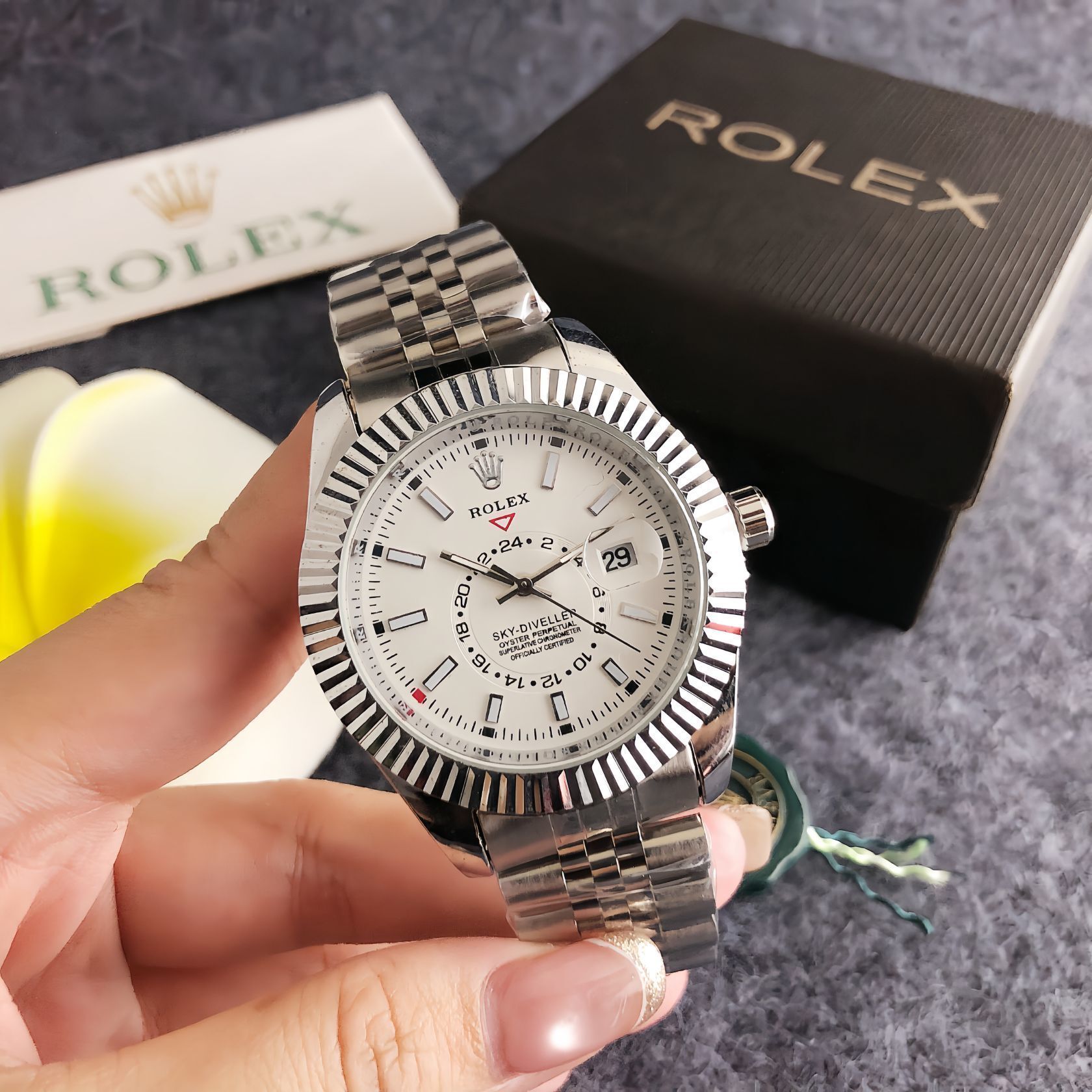 HDA7841 ROLEX watch gallery