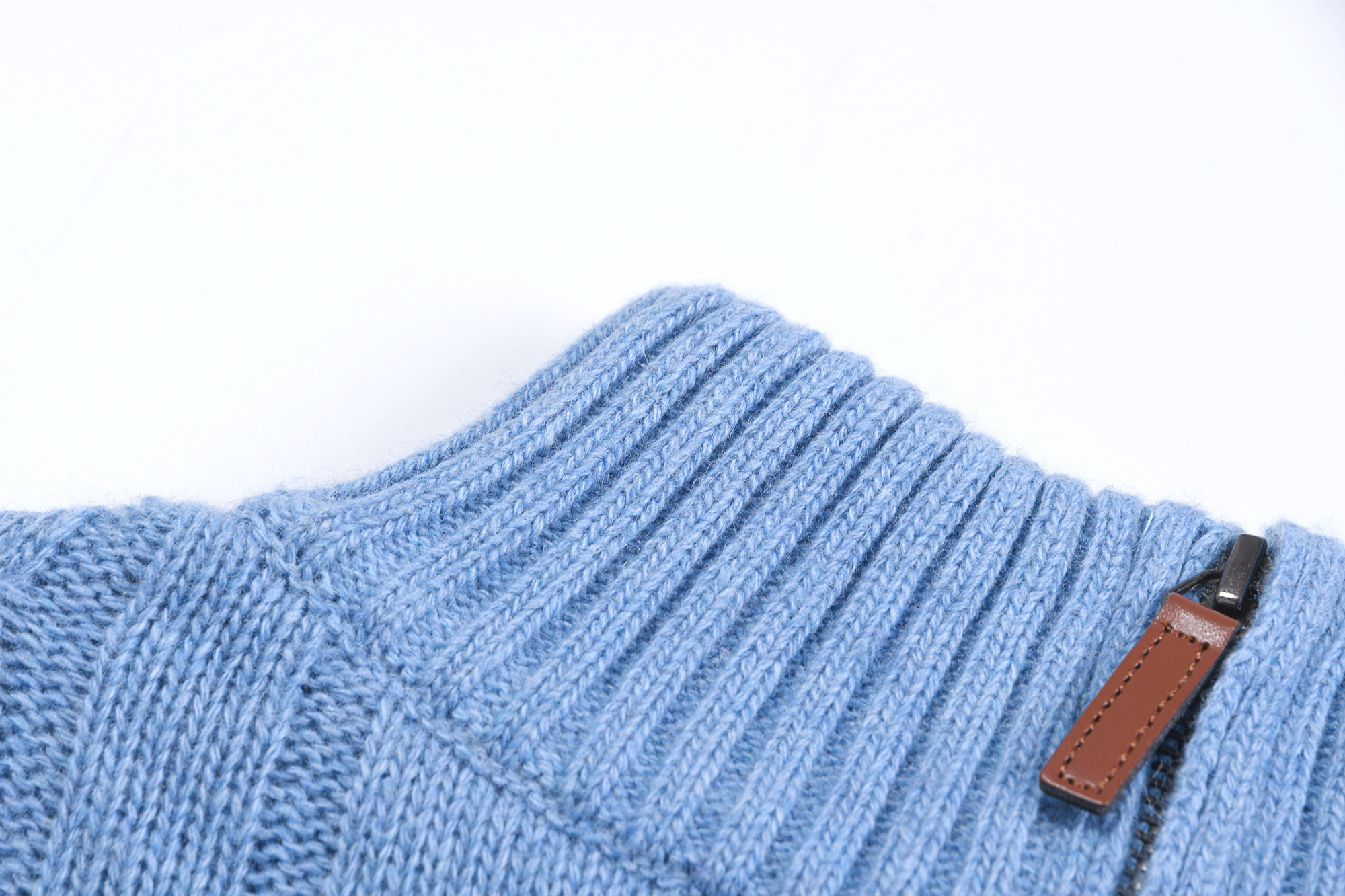 HDA7912 TOMMY sweater gallery