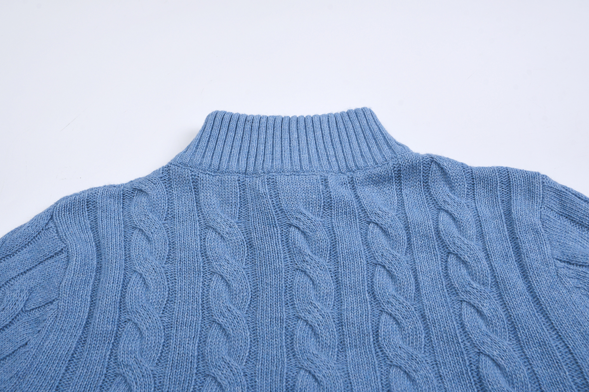 HDA7912 TOMMY sweater gallery