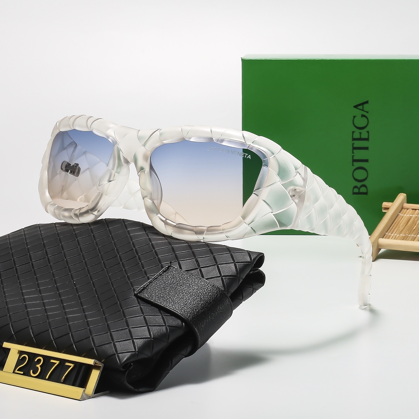 HDA7972 BOTTEGA glasses gallery