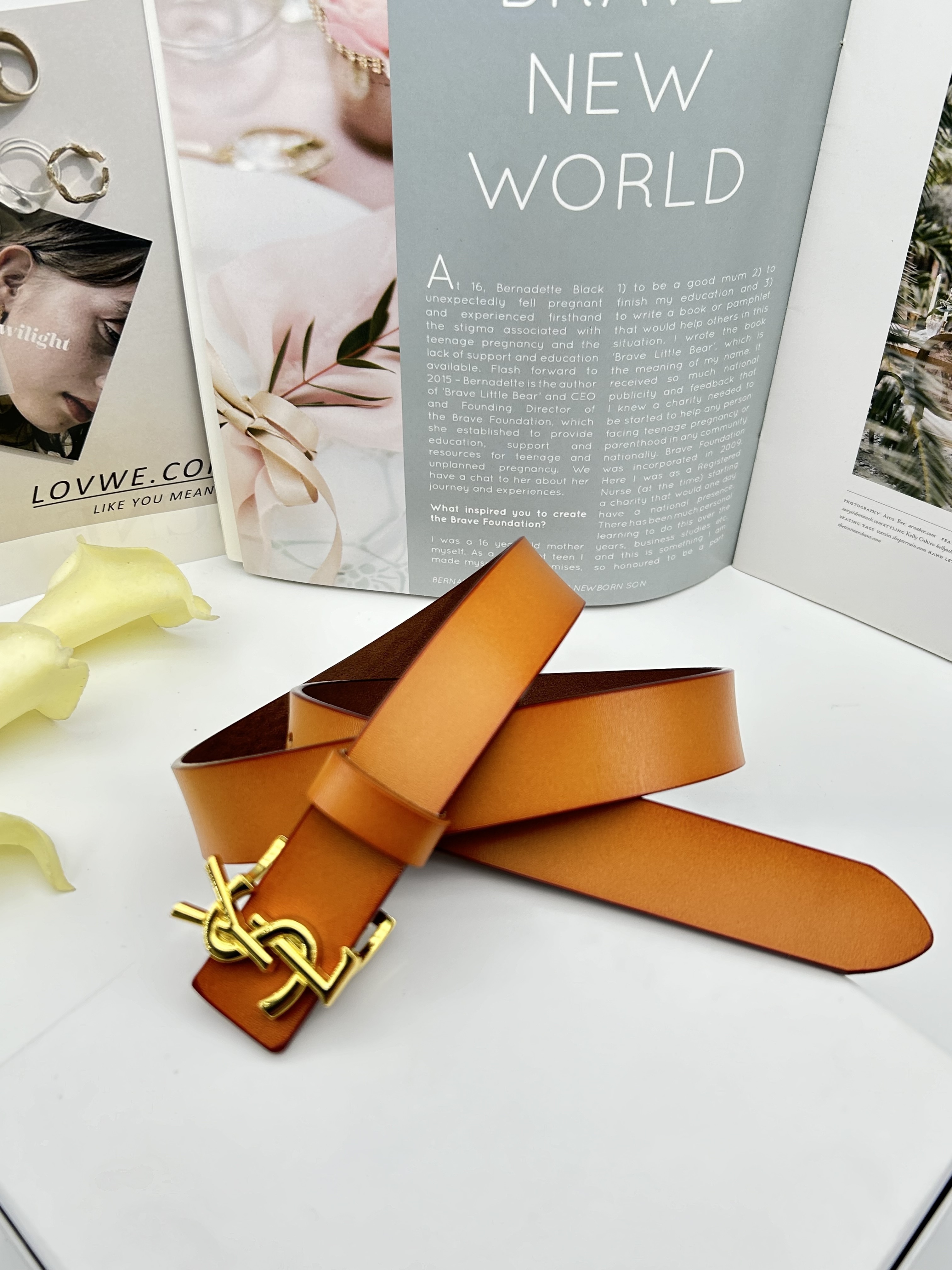 HDA8037 YSL belt gallery