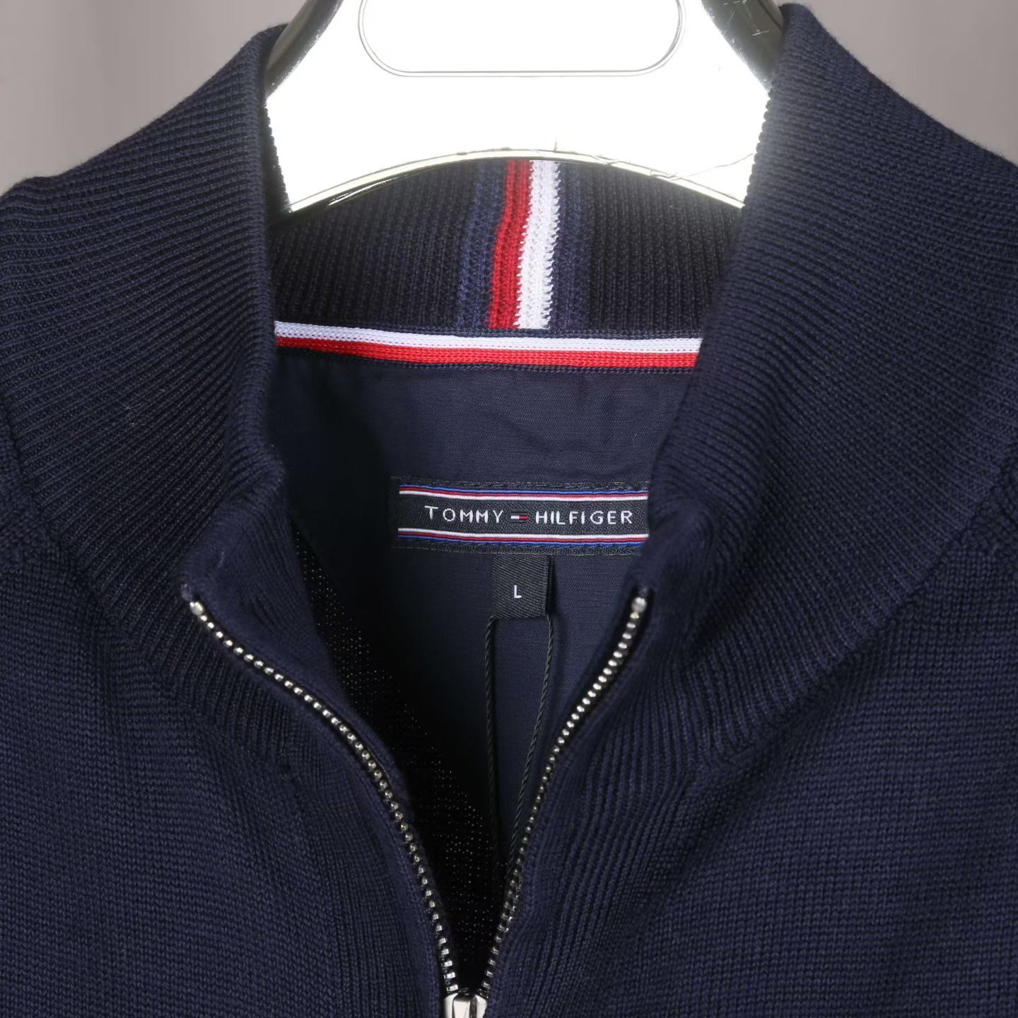 HDA8094 TOMMY sweater gallery