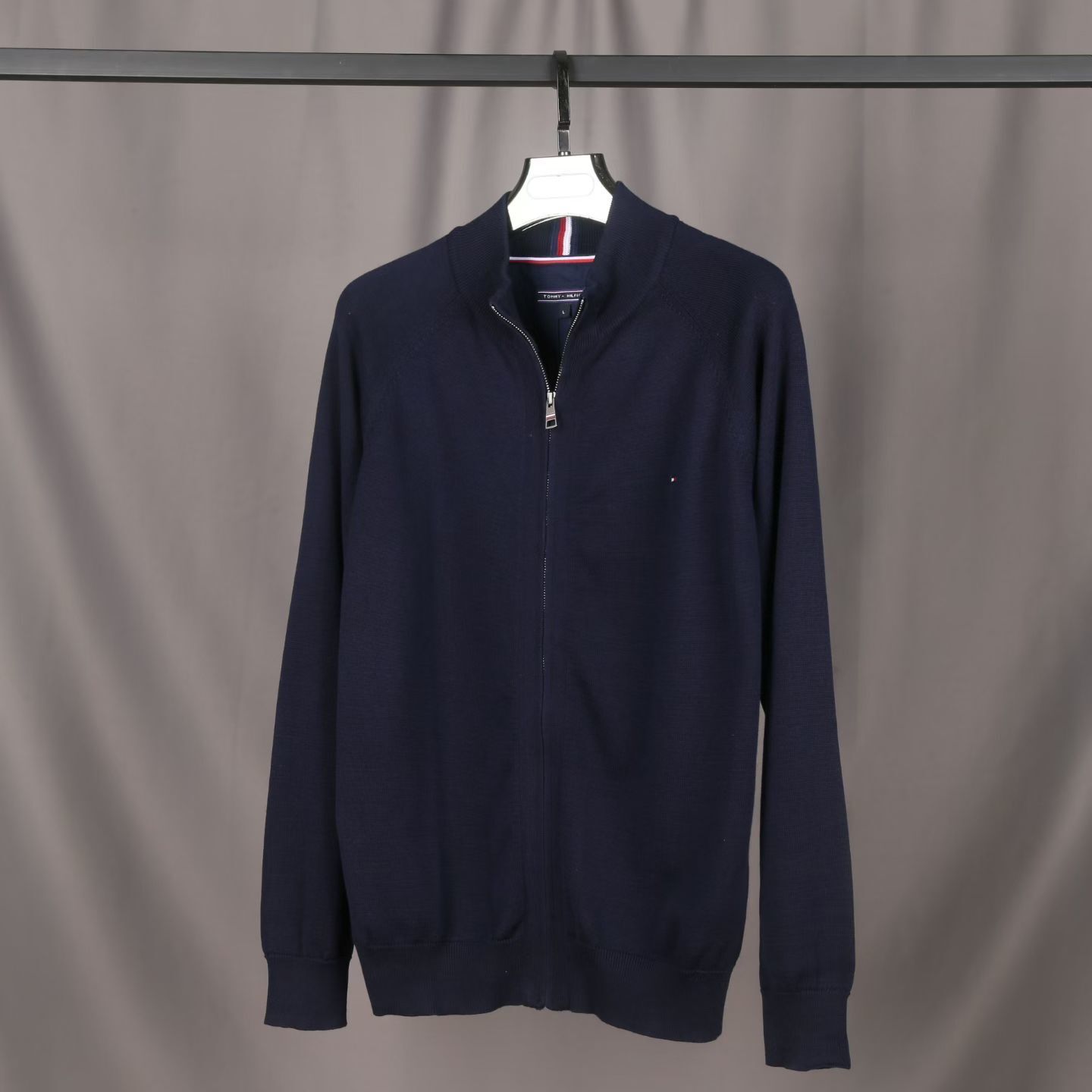 HDA8094 TOMMY sweater gallery