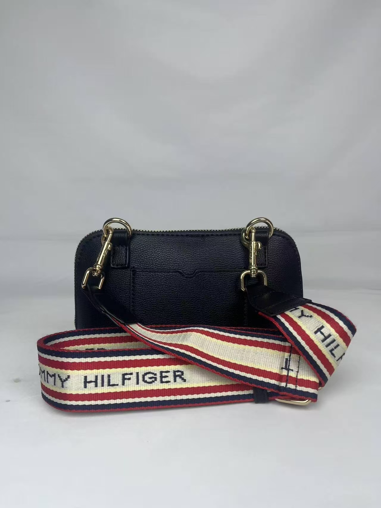 HDA8100 TOMMY handbag gallery
