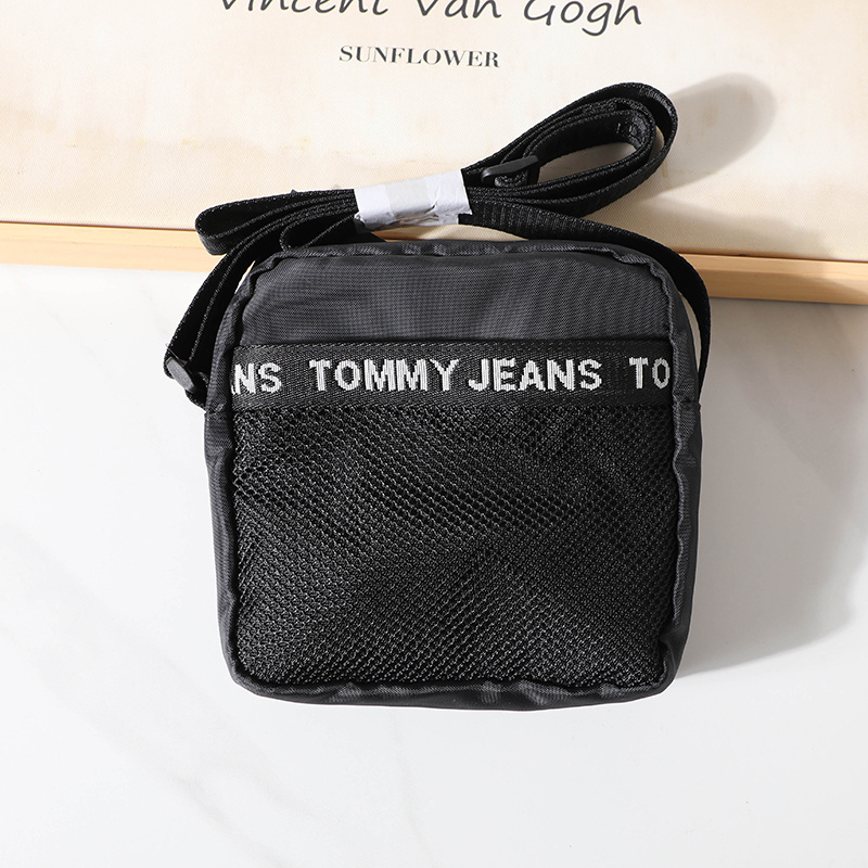 HDA8481 TOMMY handbag gallery