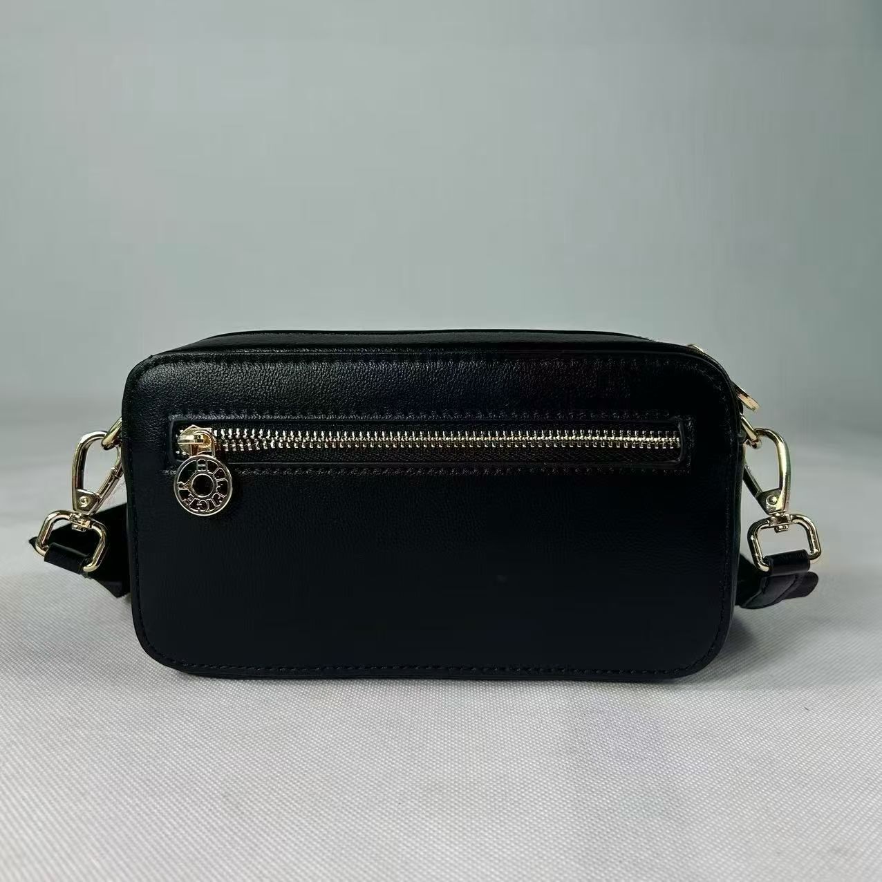 HDA8487 TOMMY handbag gallery