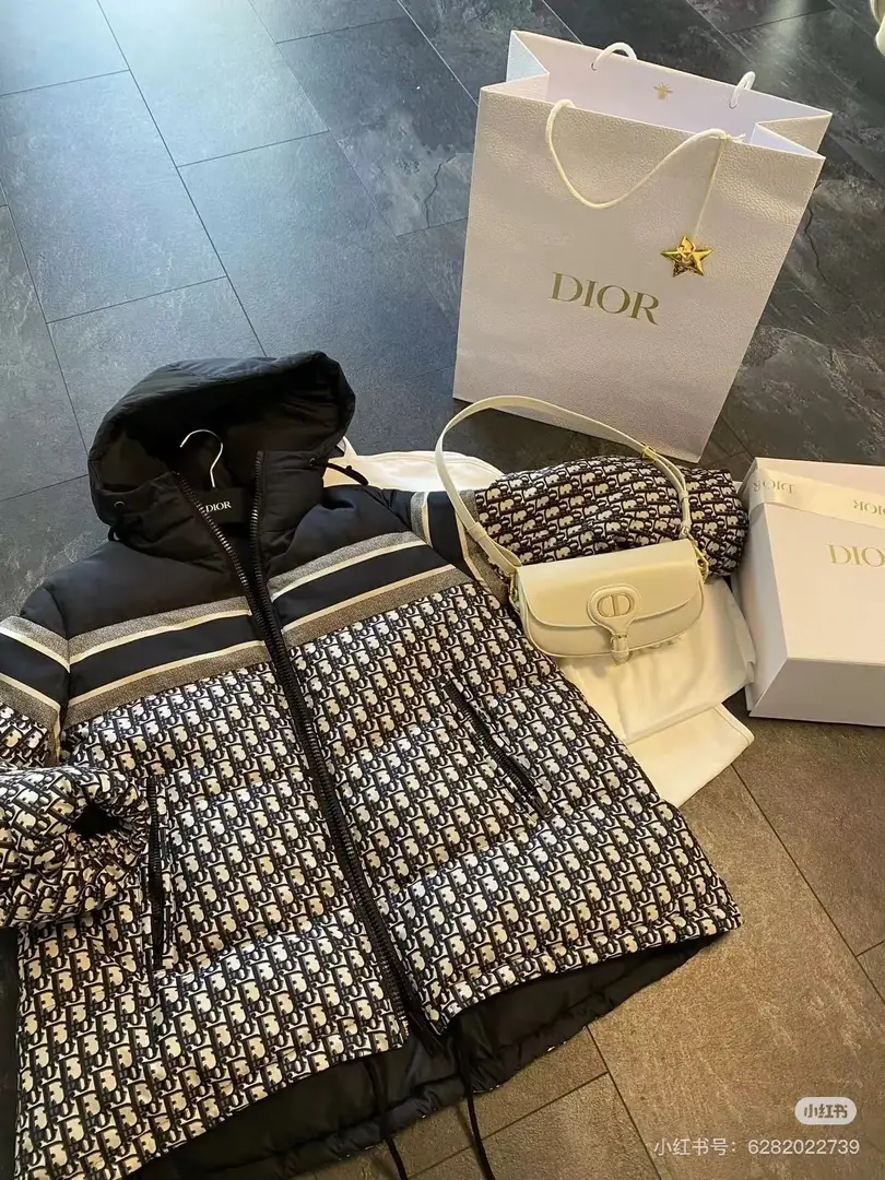 9007-69.99$- DIOR gallery