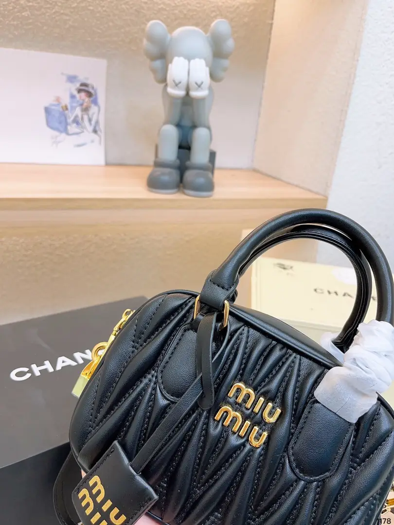 9042-57-miumiu9 gallery