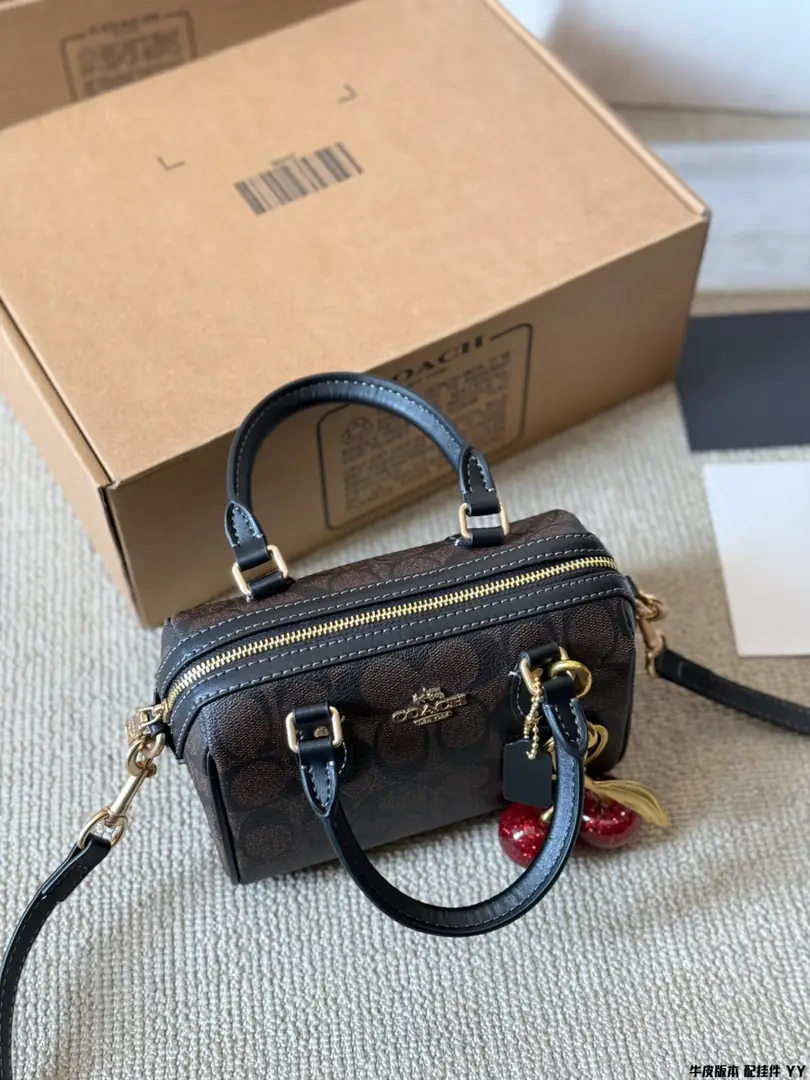 9077-59.9$-coach gallery