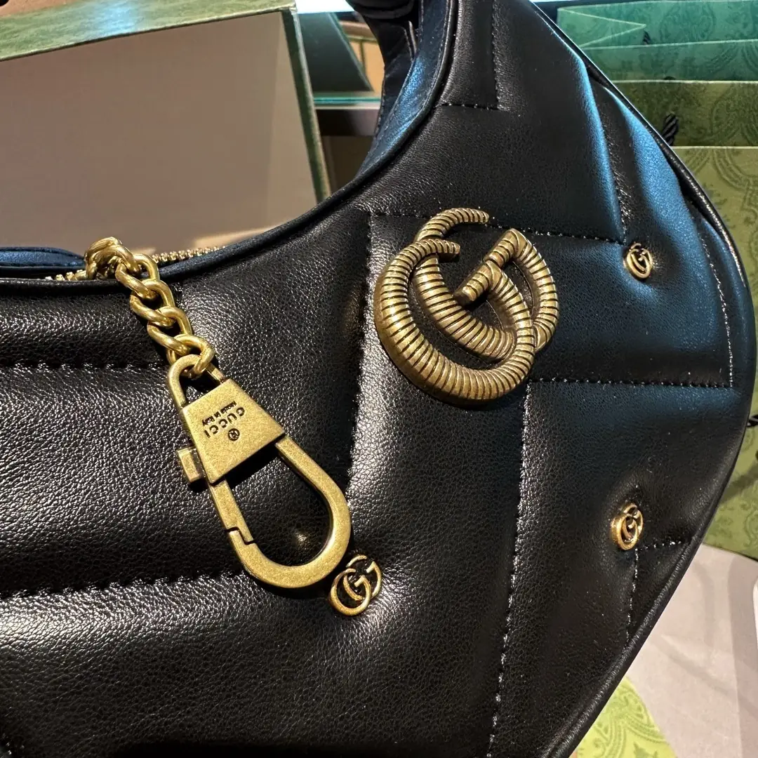 9122-60.8$-GUCCI gallery