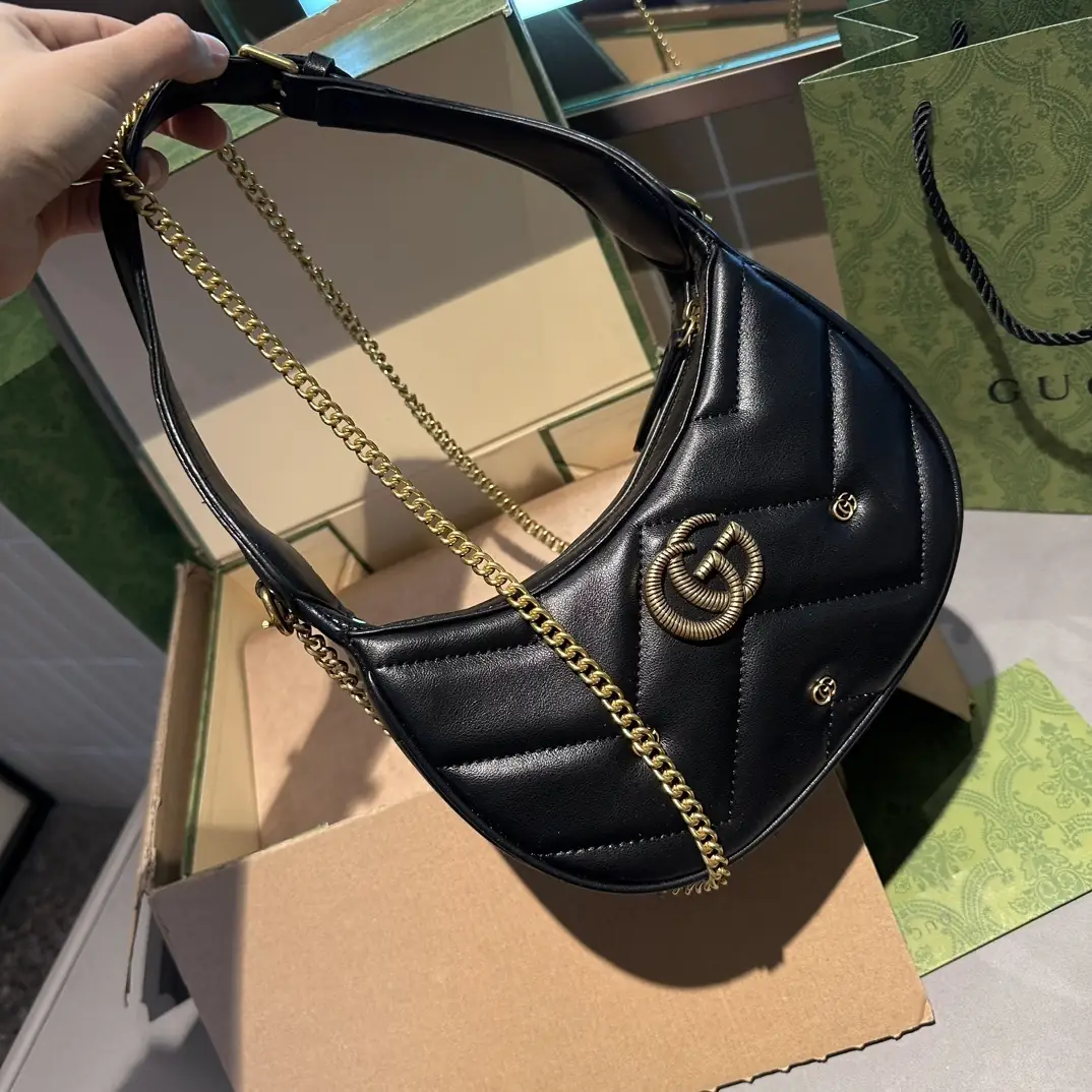 9122-60.8$-GUCCI gallery