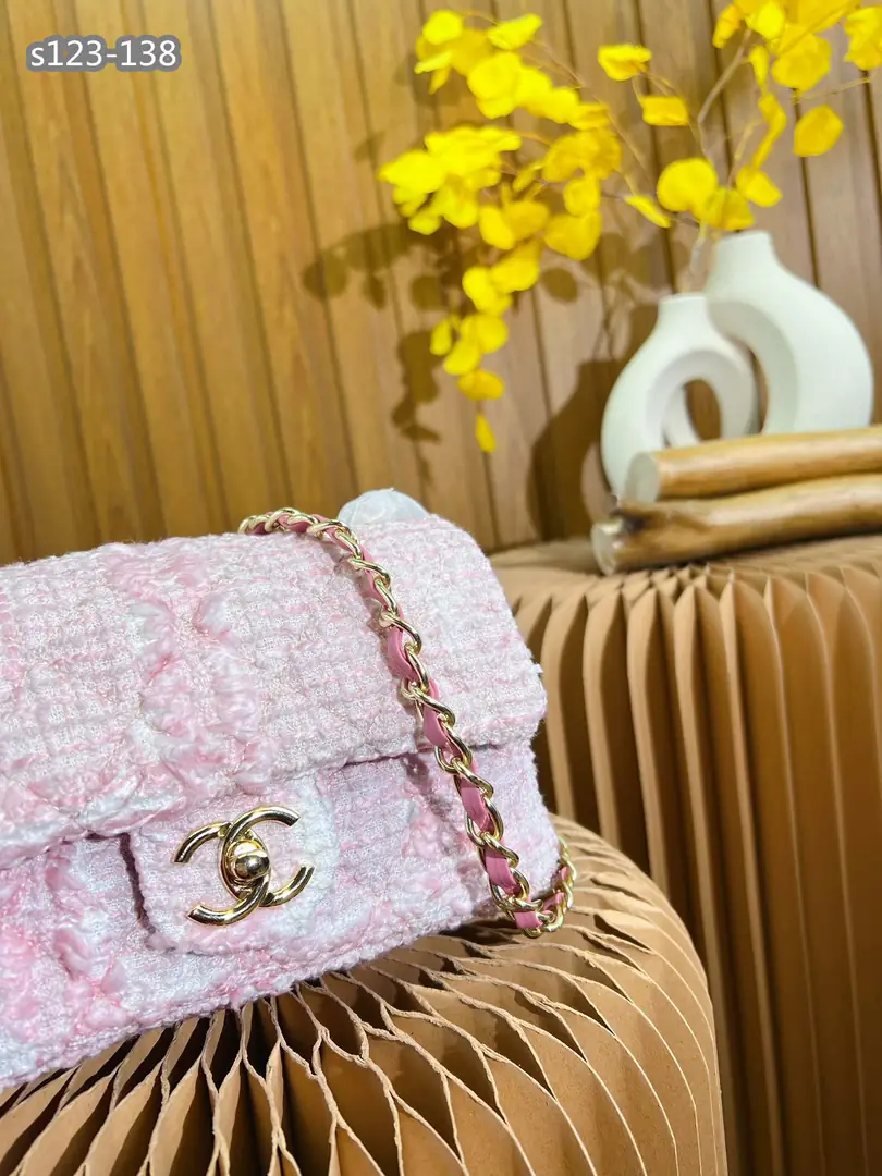 9148-57-CHANEL gallery