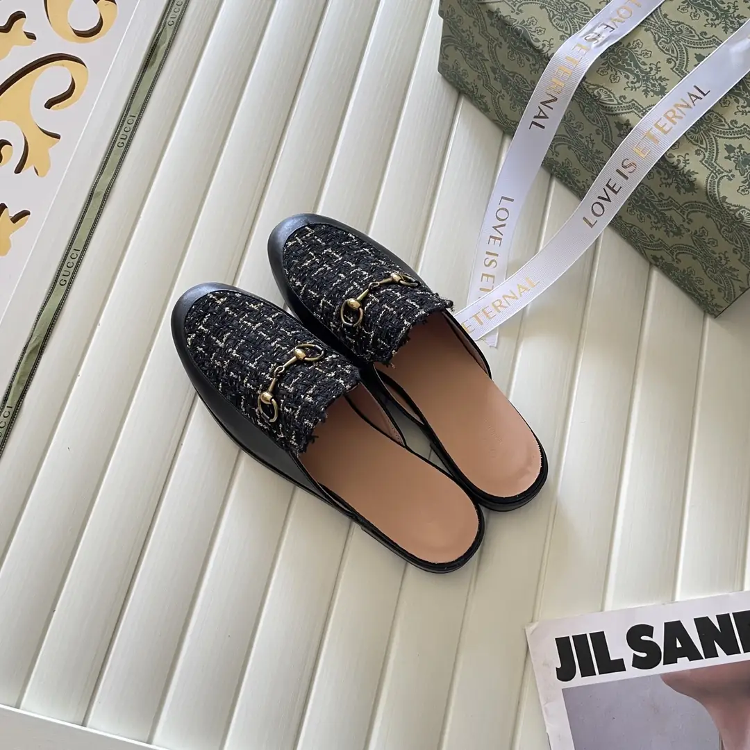 9168-57$-GUCCI gallery