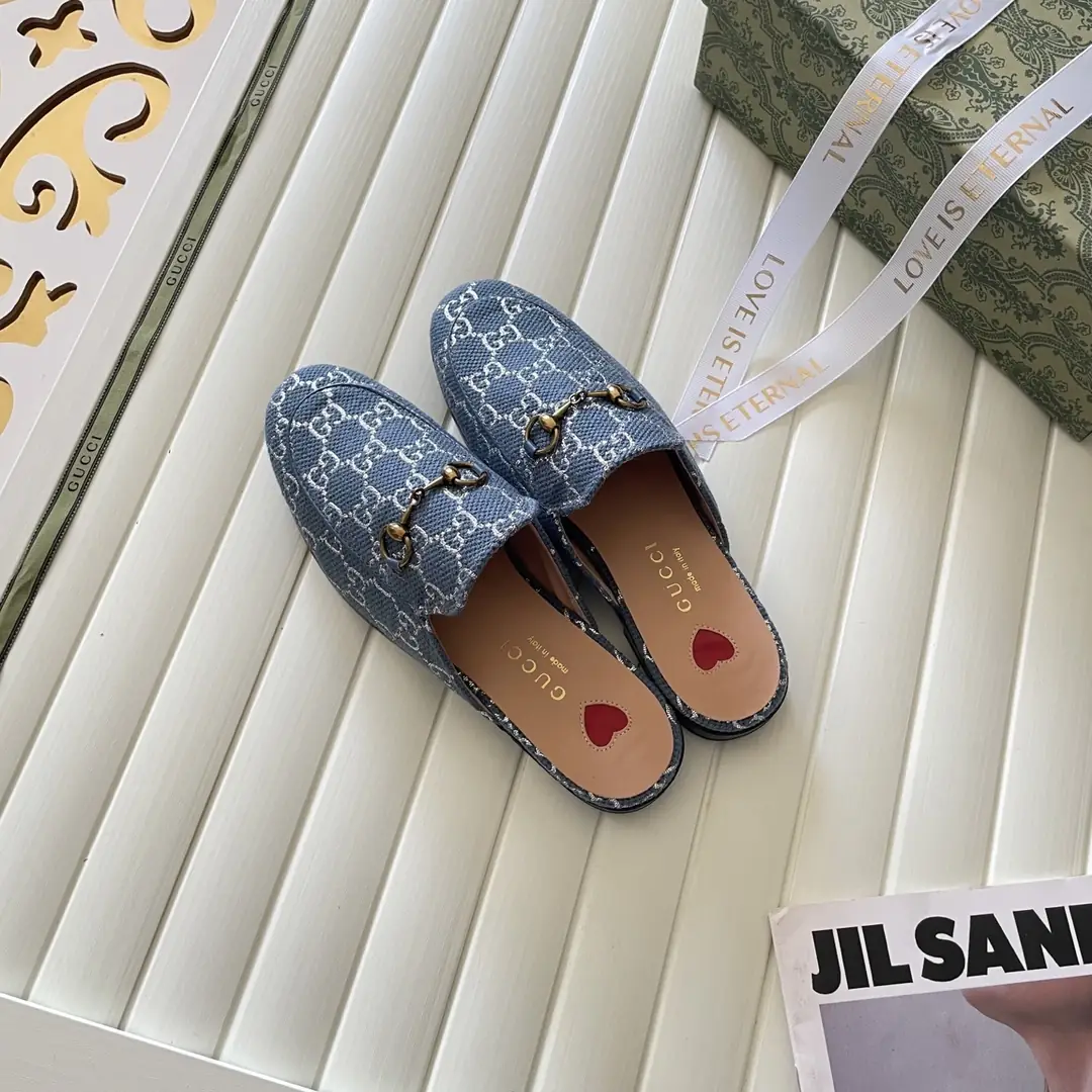 9168-57$-GUCCI gallery