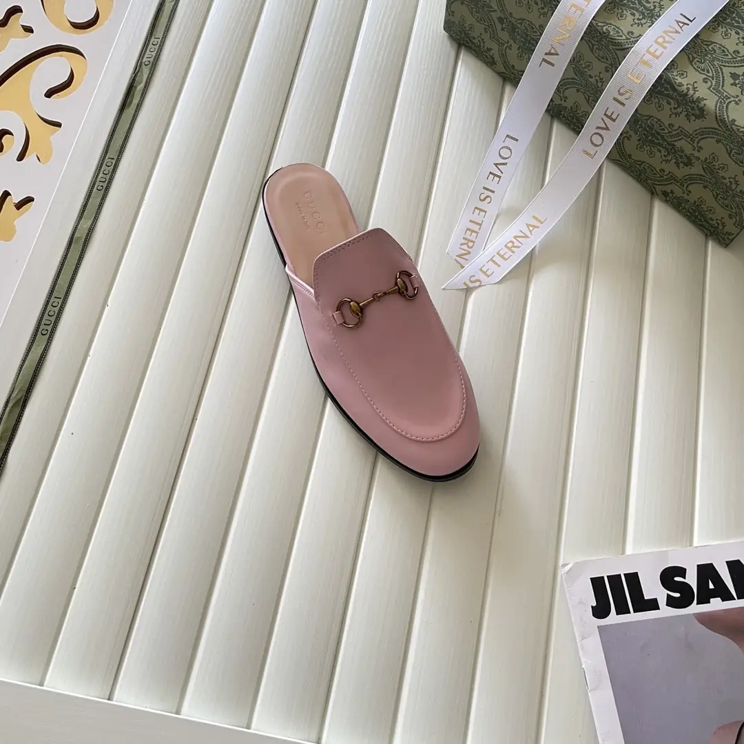 9168-57$-GUCCI gallery