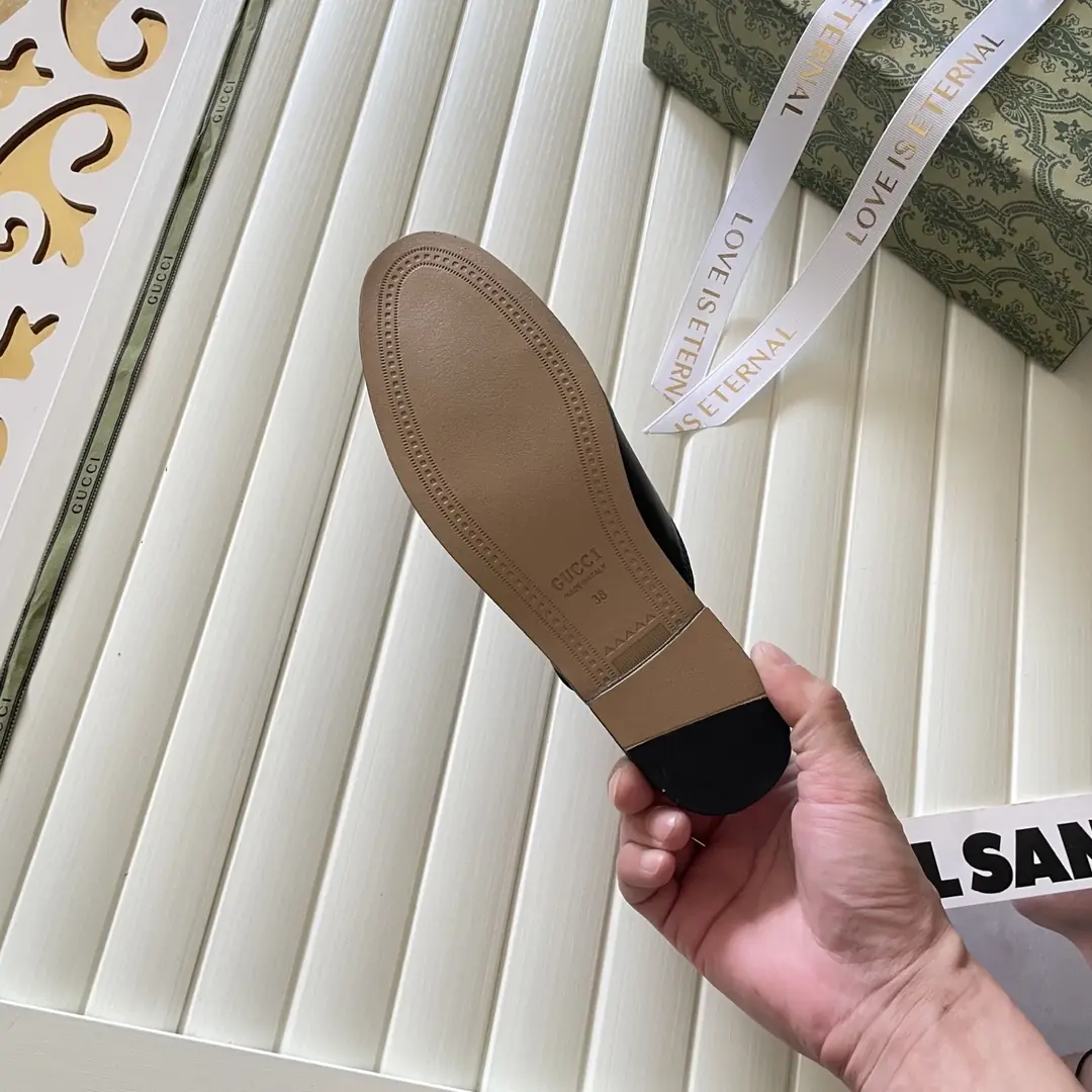 9168-57$-GUCCI gallery