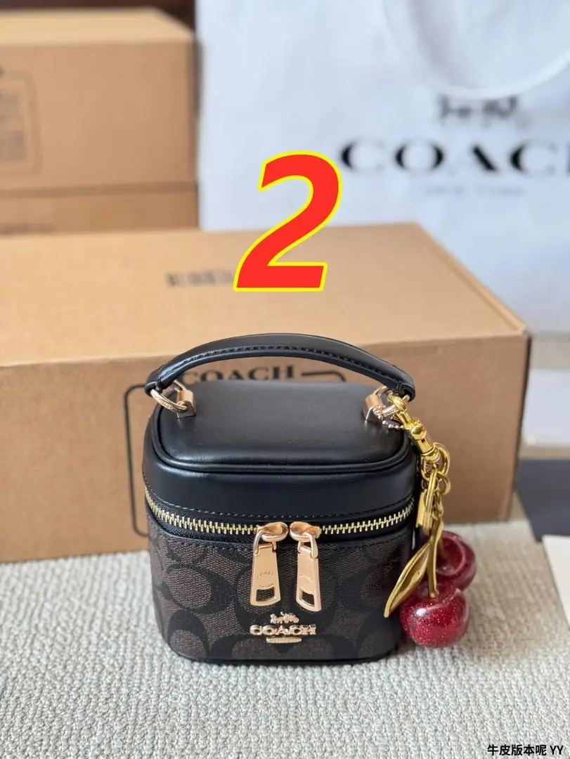 9175-62$-COACH gallery
