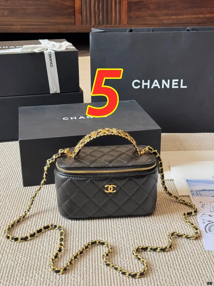 9229-62$-CHANEL gallery