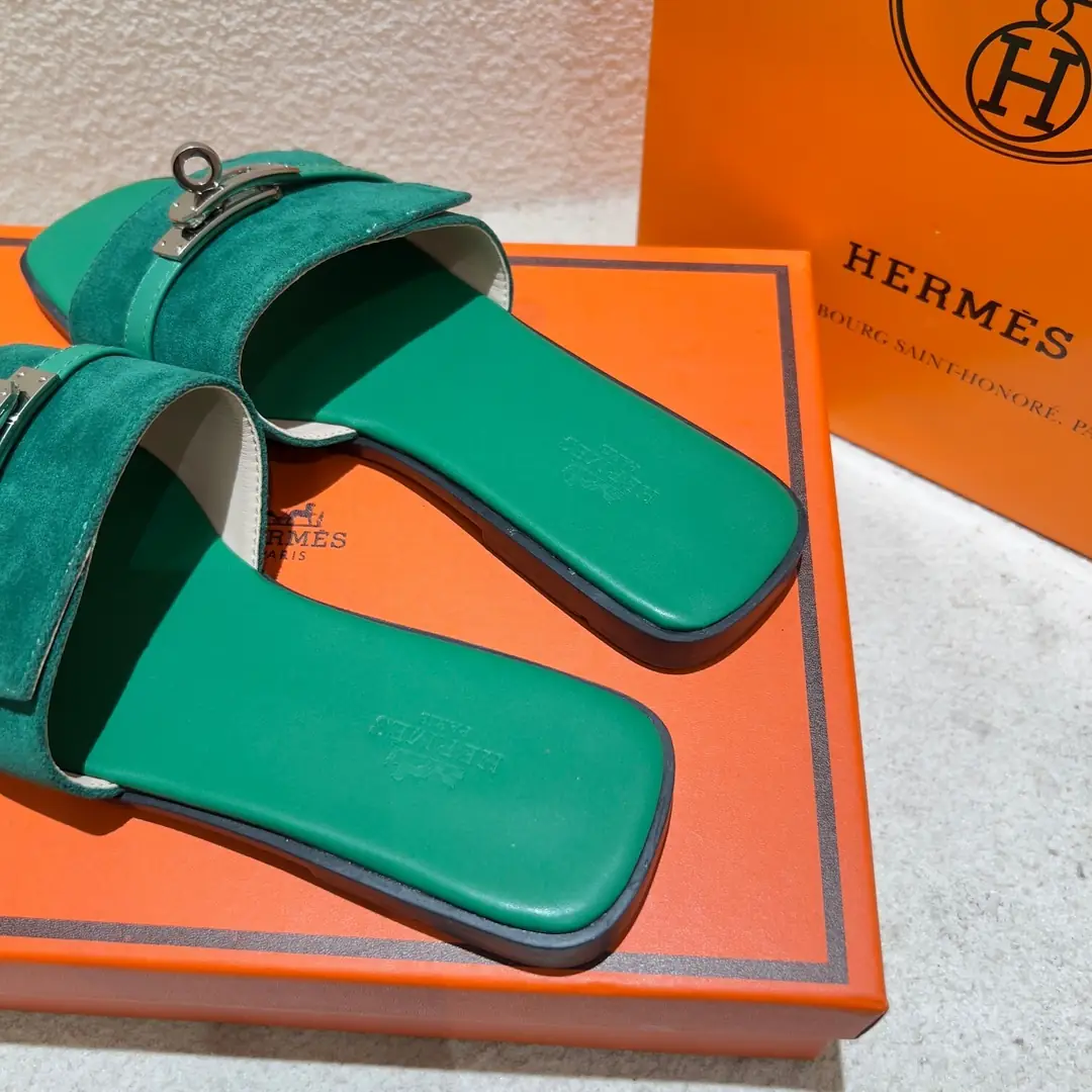 9237-53$-Herm è s gallery