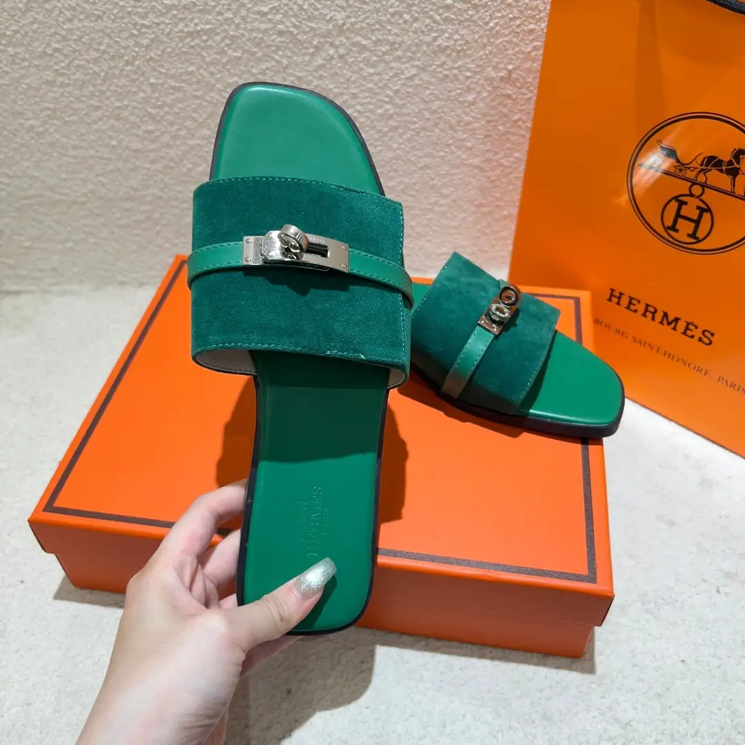 9237-53$-Herm è s gallery