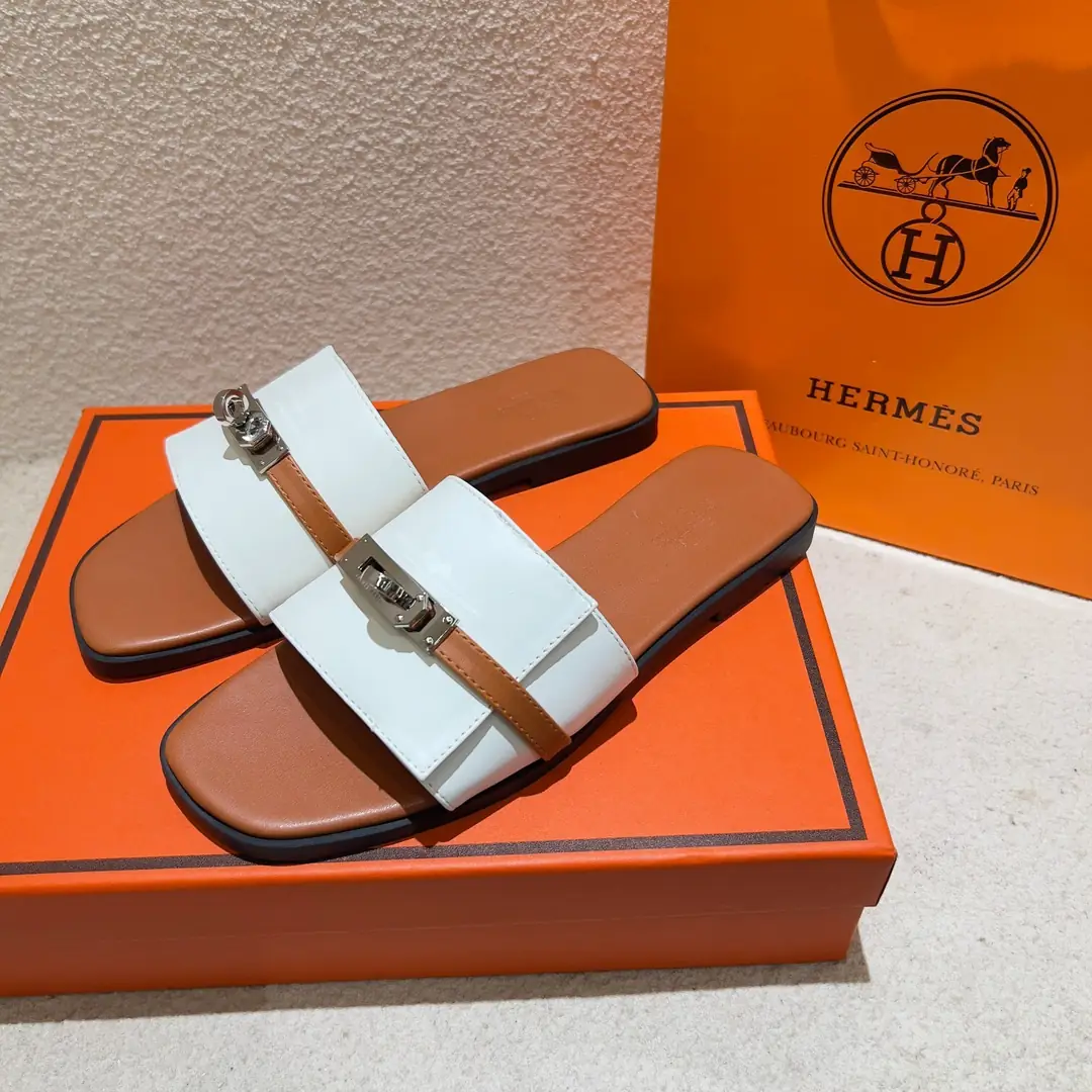 9237-53$-Herm è s gallery