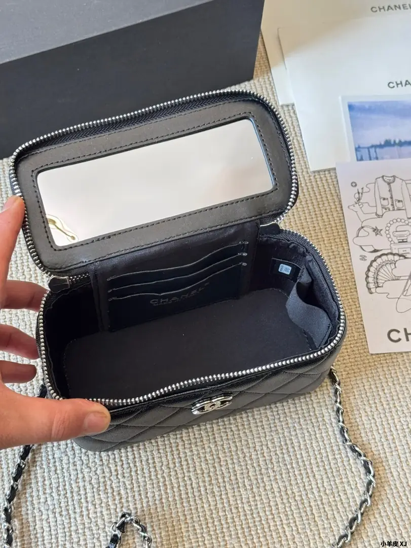 9319-59.99$-CHANEL gallery