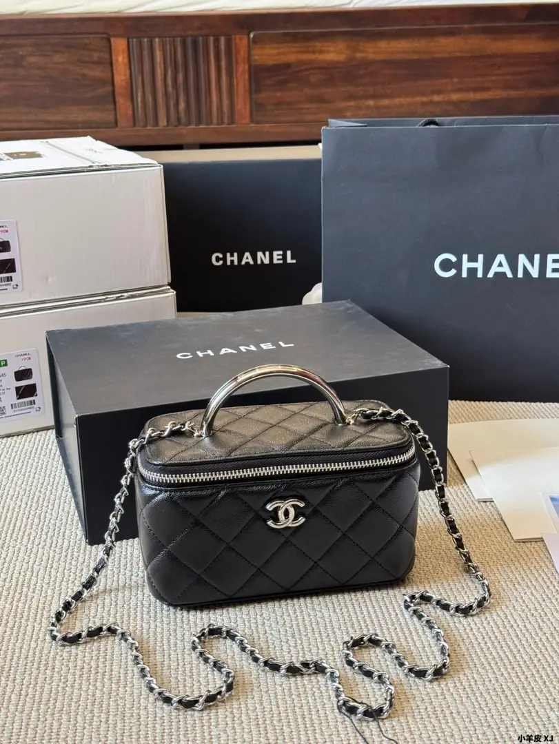 9319-59.99$-CHANEL gallery