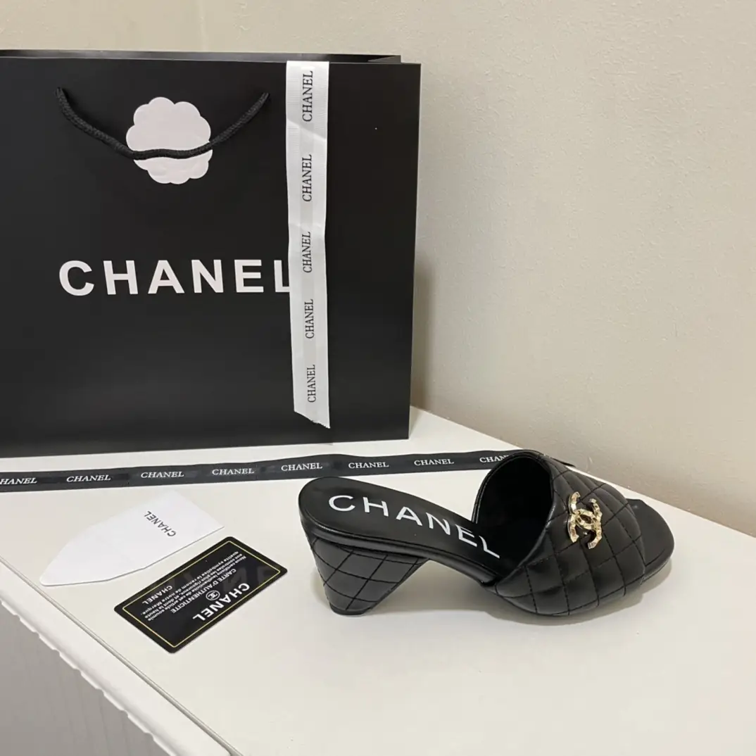 9323-52$-chanel gallery