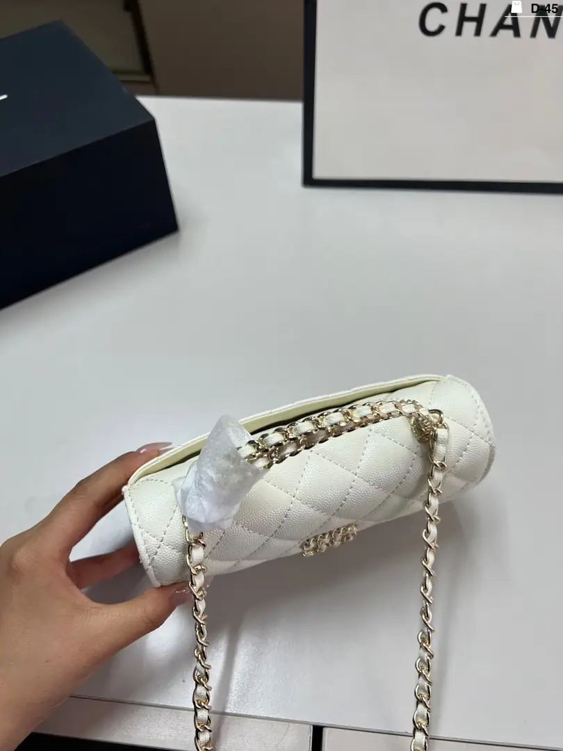 9334-58$-CHANEL gallery