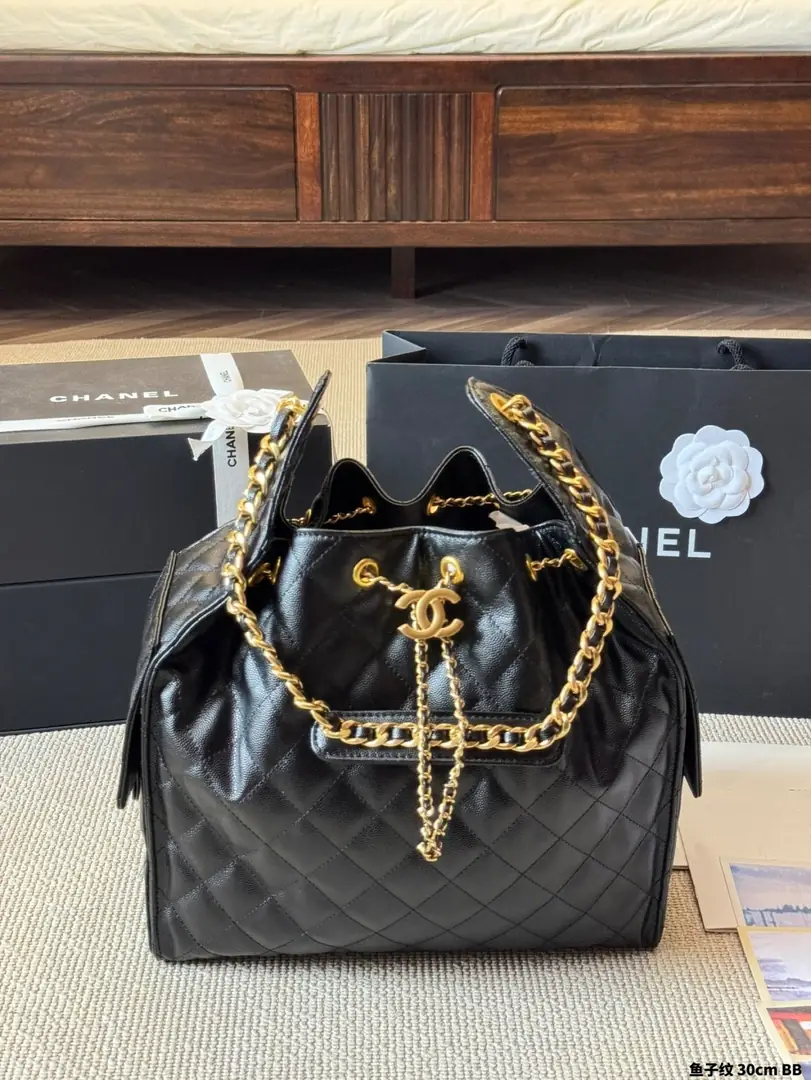 9365-89$-CHANEL gallery