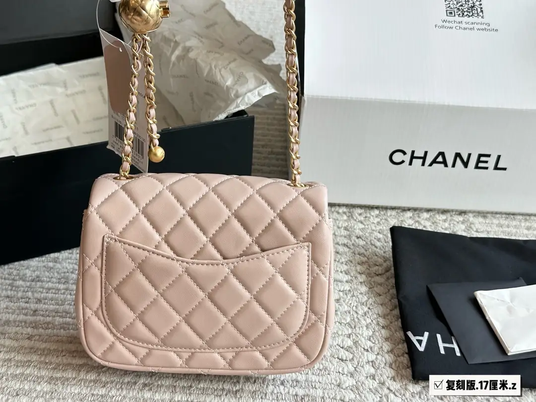 9375-65$-CHANEL gallery