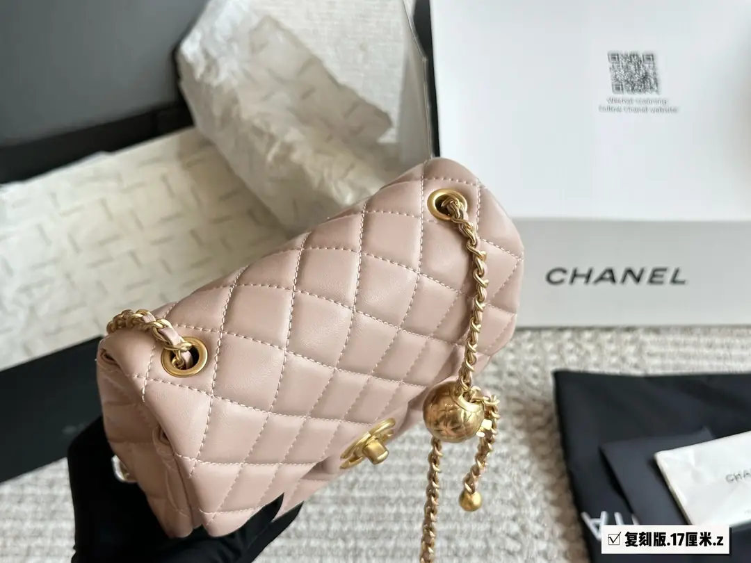 9375-65$-CHANEL gallery