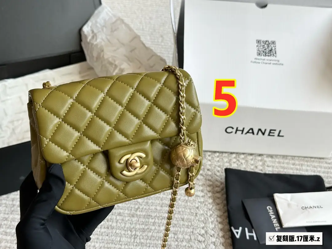 9375-65$-CHANEL gallery
