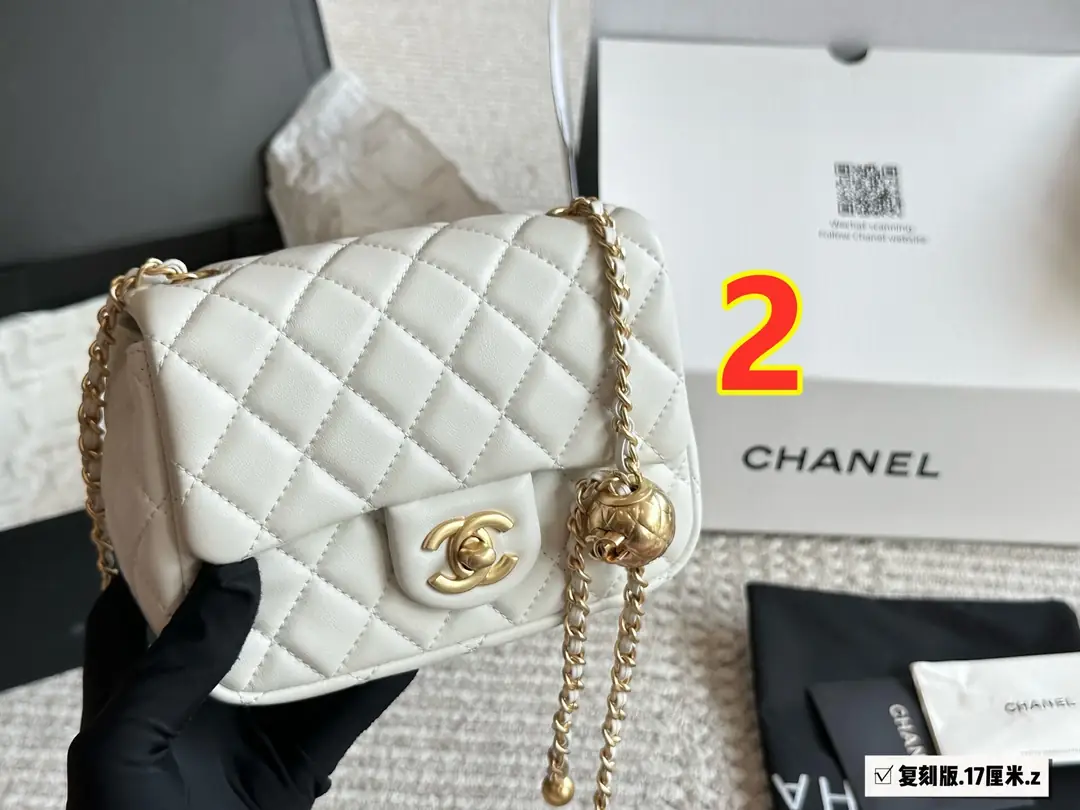 9375-65$-CHANEL gallery