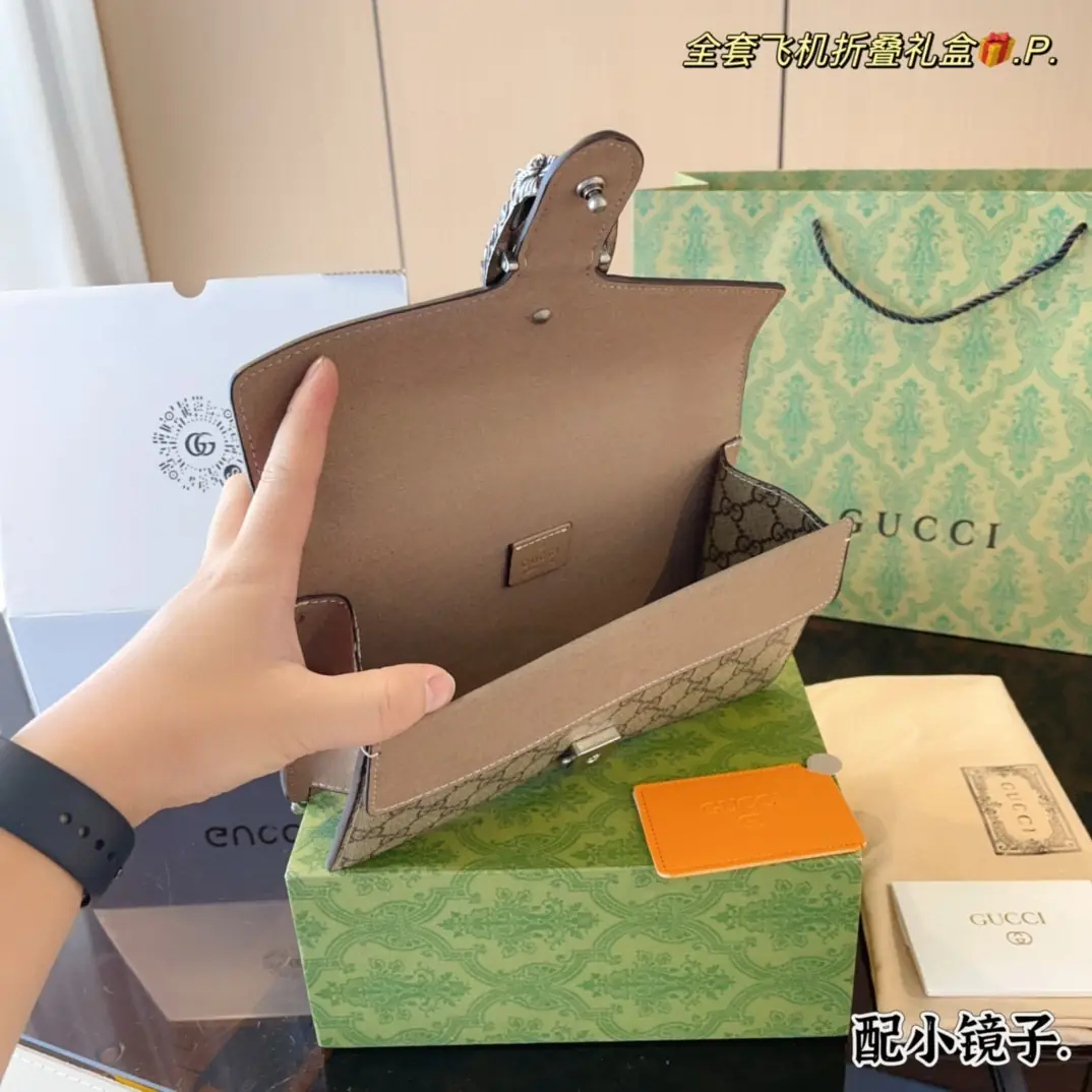 9381-64$-GUCCI gallery