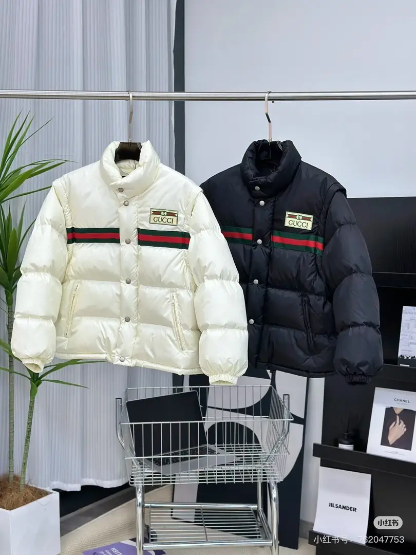9391-75$-GUCCI gallery