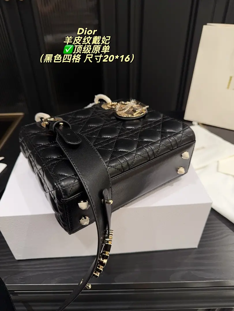 9402-67$-DIOR gallery