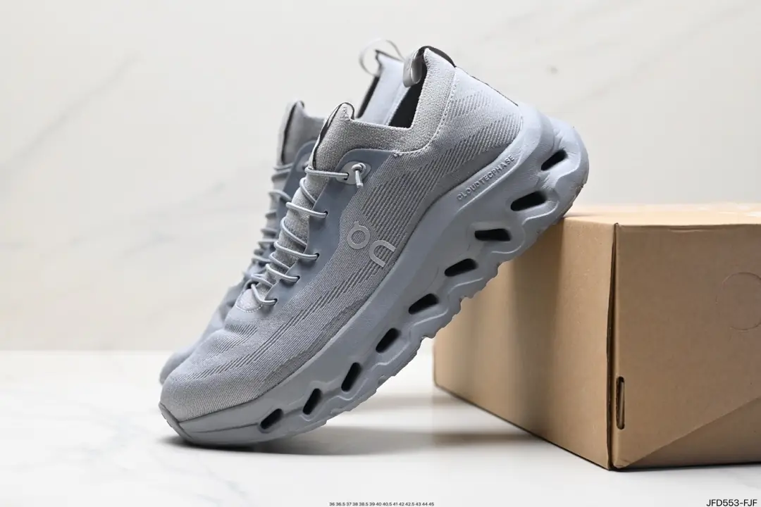 9404-63$-loewe gallery