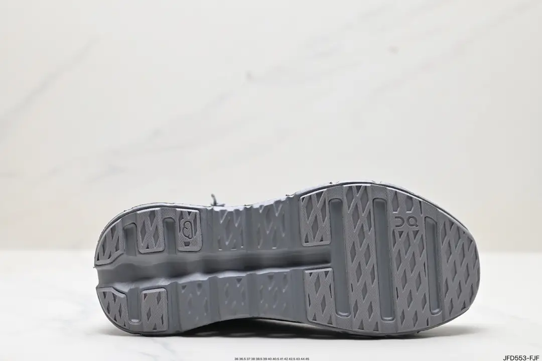 9404-63$-loewe gallery