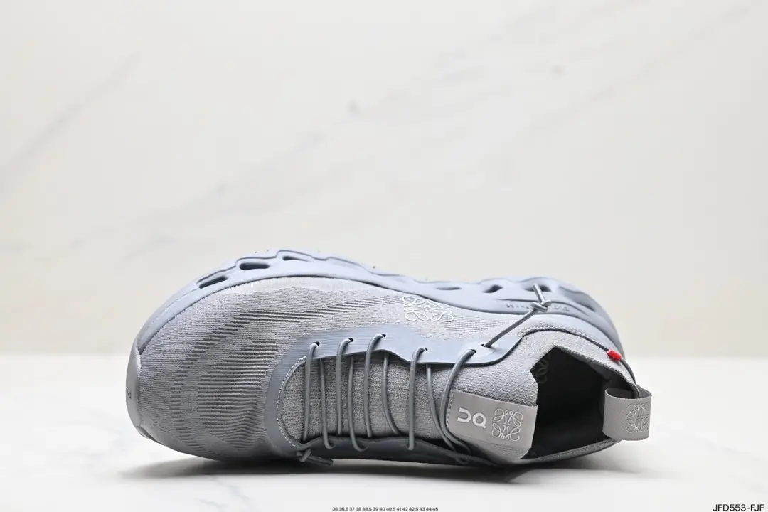 9404-63$-loewe gallery