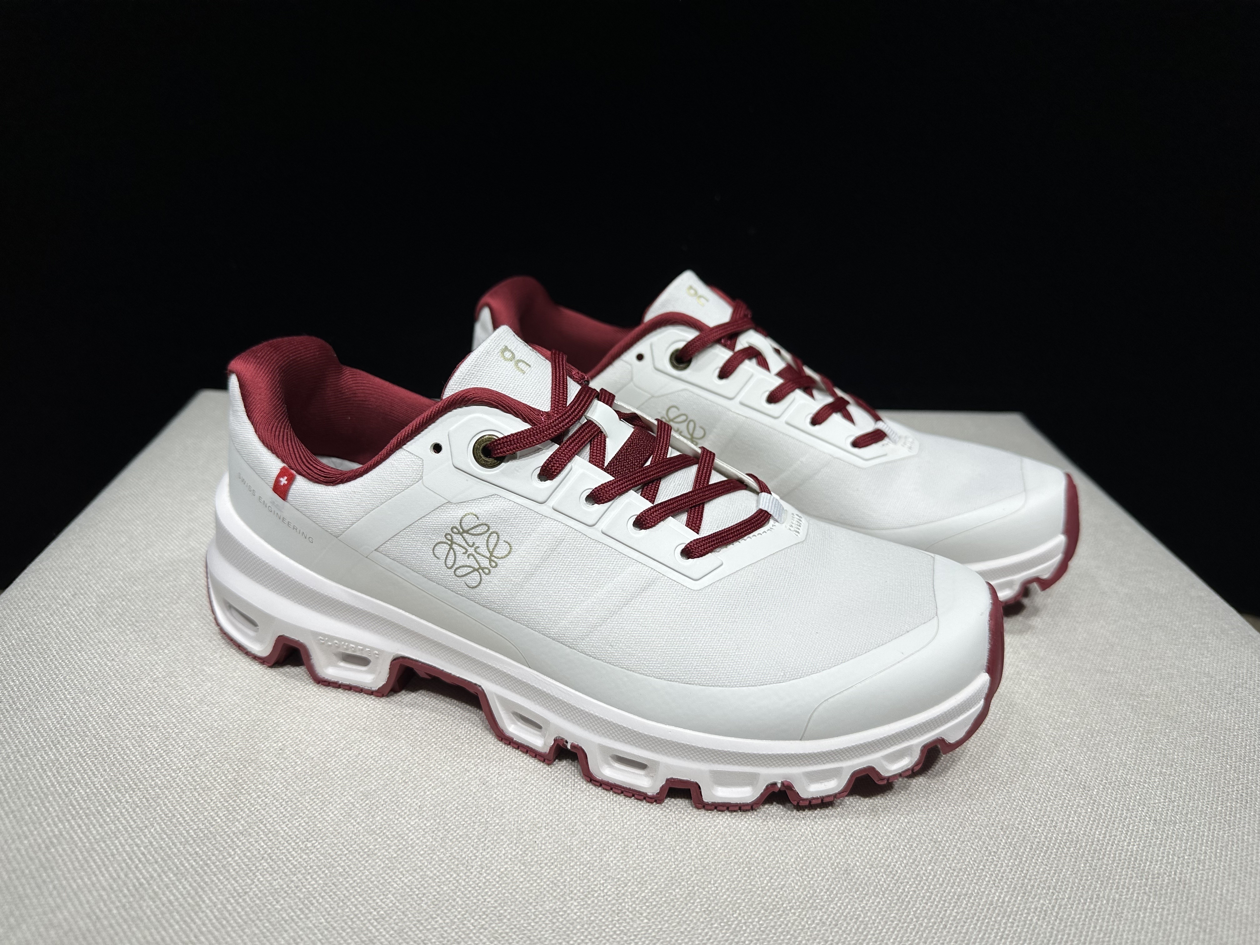 9434-65$-LOEWE-QC gallery