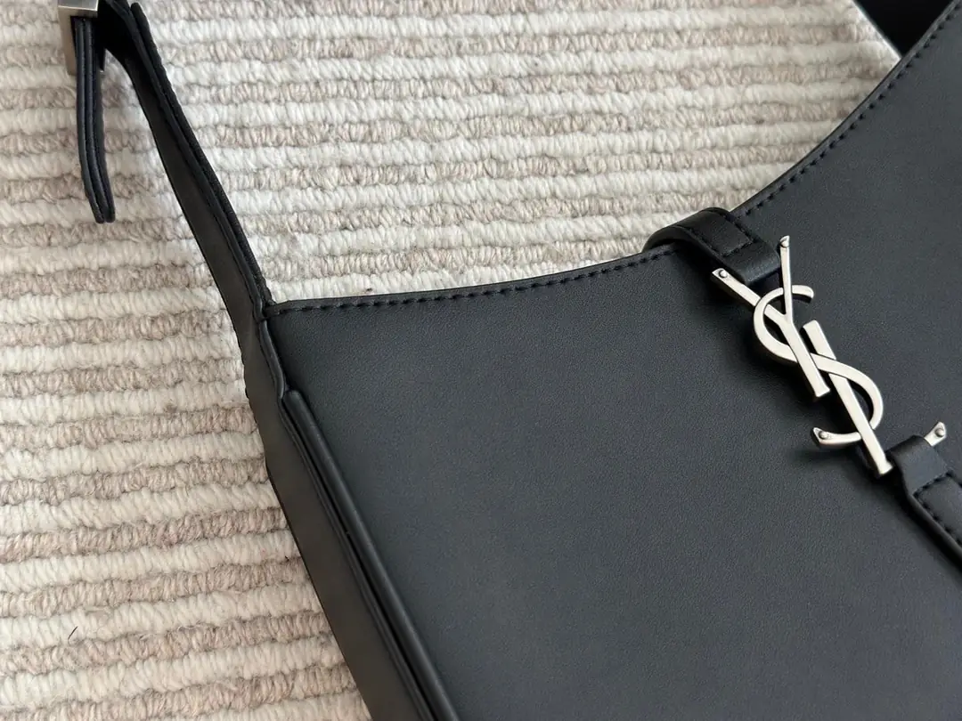 9438-64$-YSL gallery