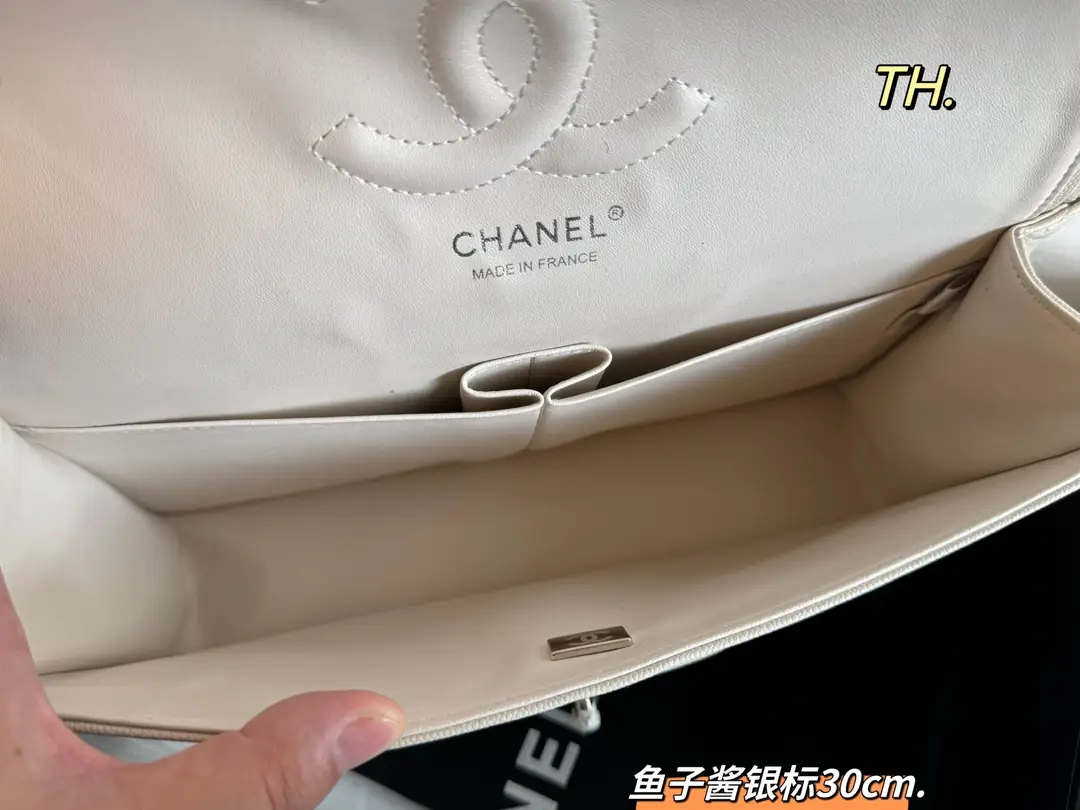 9447-78$-CHANEL gallery