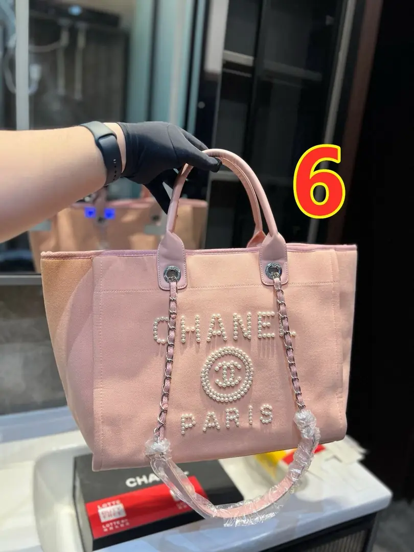 9450-65$-chanel gallery