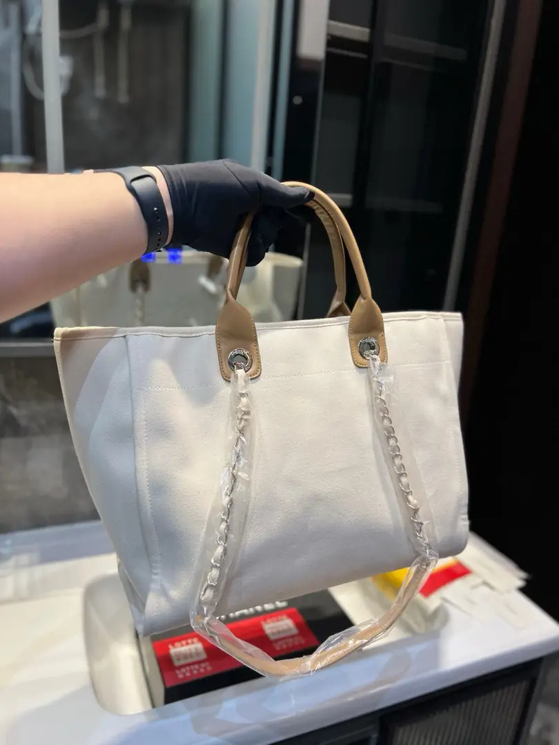 9450-65$-chanel gallery