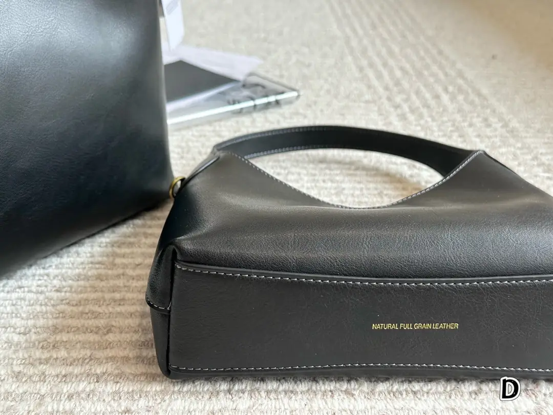 9500-63$-coach gallery