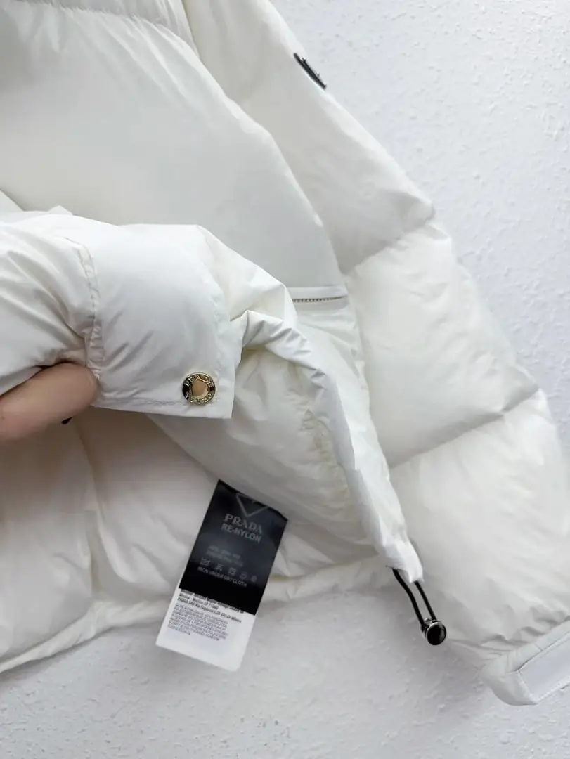 9515-79.9$-PRADA gallery