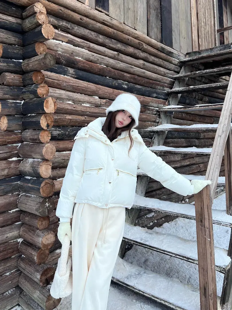 9515-79.9$-PRADA gallery