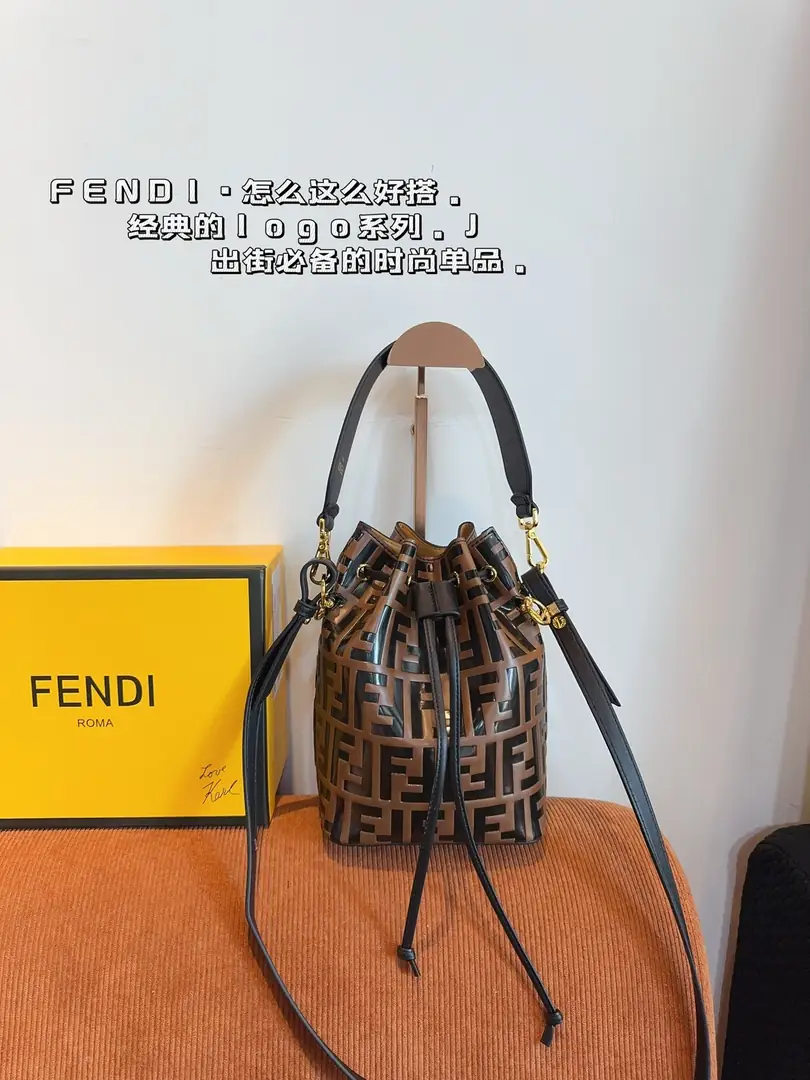 9532-58$-FENDI gallery