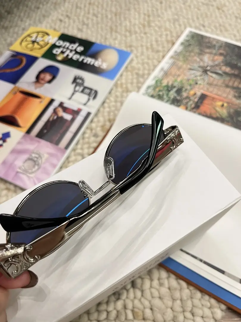 9539-65$-CELINE gallery